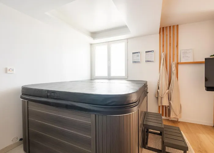 La Parenthese Gemmoise Avec Jacuzzi Privatif Διαμέρισμα Sainte-Gemme-sur-Loire