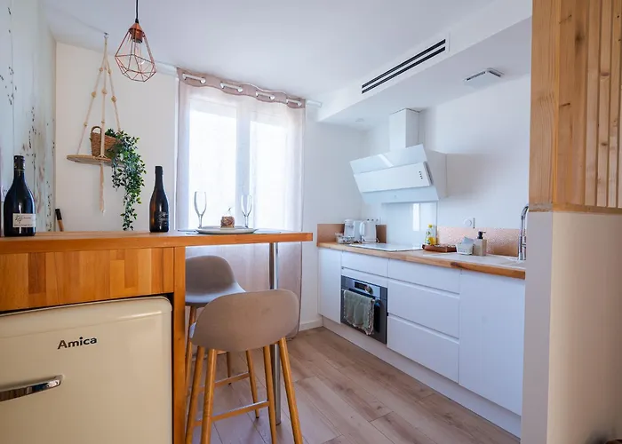 La Parenthese Gemmoise Avec Jacuzzi Privatif Διαμέρισμα Sainte-Gemme-sur-Loire