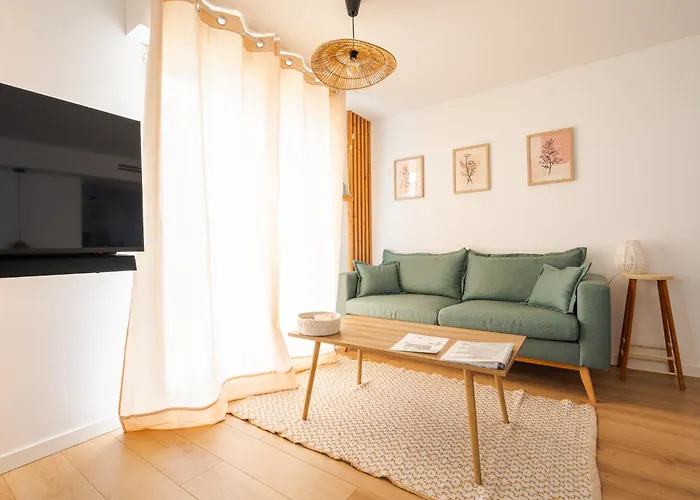 La Parenthese Gemmoise Avec Jacuzzi Privatif * Sainte-Gemme-sur-Loire